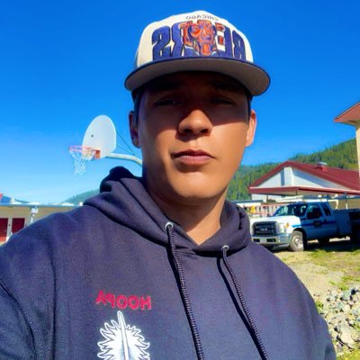 CaliBearsFan's profile picture. Bears | Bulls | Blackhawks | White Sox #DaBears #SeeRed #Blackhawks #WhiteSox #GoDucks 🦆 #LandBack #Indigenous🪶 #NorCal #Native Husband and Father