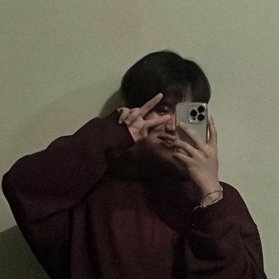 m1stervoyy's profile picture. ʜɪ ɪ’ᴍ ᴍɪꜱᴛᴇʀᴠᴏʏ K-POP 너무 좋다 เจ้าของร้าน IG : https://t.co/qmWtx51MEb