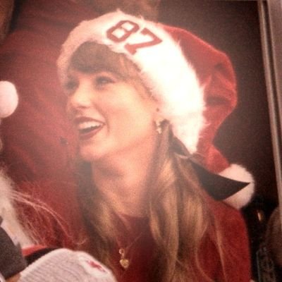 morganhopesurok's profile picture. multistan. I'm the one they call for a third wheeling. @calishortnsweet