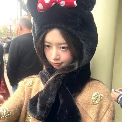 clairocentric's profile picture. mentally ill bulimic yaoi freak -16 dni