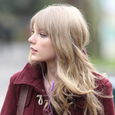 dnfearlessTS's profile picture. swifties, livies, lanatics, lilies who love rock music💥 | #dnmerchupdate #dngiveawayhappiness