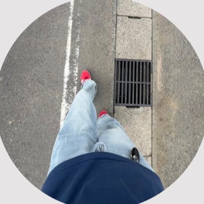 jsveoll's profile picture. 04