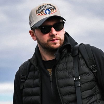 LALChristianity's profile picture. GOD is King  ❤️ || 𝐉𝐨𝐡𝐧 𝟑:𝟏𝟔 📖 || @LukaDoncic @KingJames @rui_8mura @Lakers 🏀’s || Jesus Christ defeated death for your faith of life 👑 ( 🧃+ 🌎)