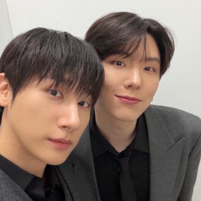 crushon_mx's profile picture. Do not crop logo/edit. 사진 사용하지 마세요. #KIHYUN #IM