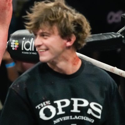 TheySentMeIn's profile picture. @730hook, fan account.┊ Yo, these sixteen bars cost sixteen cars. Not here to talk—here to fight. Same outfit everyday like a cartoon.