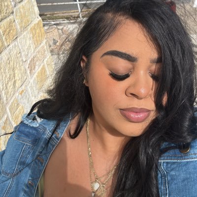 kswizzzle17's profile picture. 