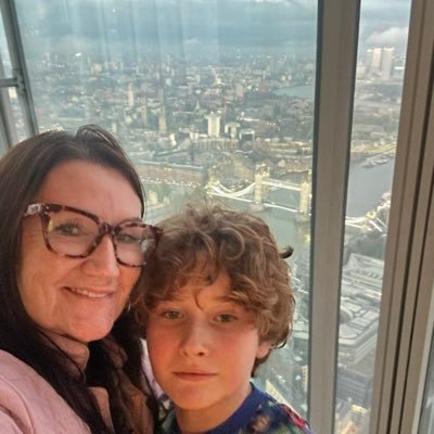 nahlabob's profile picture. 