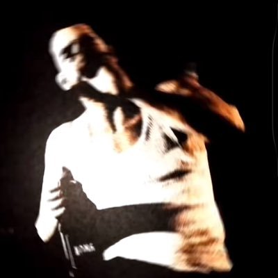 swimguddx's profile picture. motional alt @mistersoup_hi