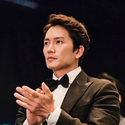 Almastro_25's profile picture. اللهم صل وسلم على نبينا محمد♥️