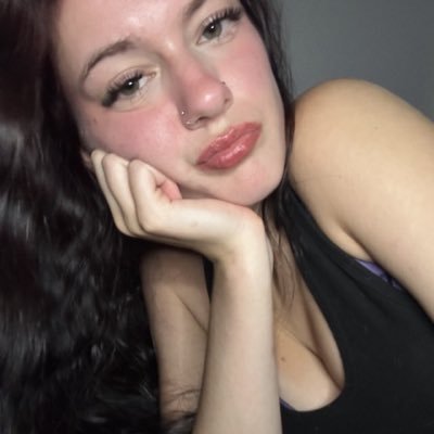 0xxAlice11's profile picture. Can you handle this? DM me