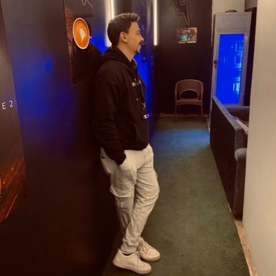 elhfnawe's profile picture. !!!