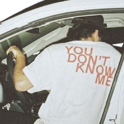 aguffiz's profile picture. subconsciously waiting