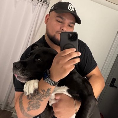 ArturoSolano's profile picture. San Diego Born 🌊 Portland Living 🌲
Economics B.A. 🎓 Data Analytics 📊