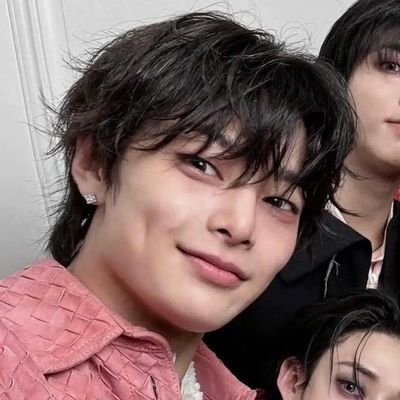 yug7bam's profile picture. mark tuan's sister
⠀                                                                              
| skz  +  ateez  ᪤  got7  &  itzy ✰ svt ∞ 1or8