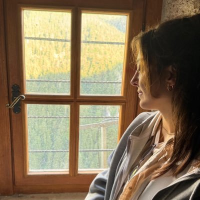 edaaaseyma's profile picture. Serius est quam cogitas. 🕊️