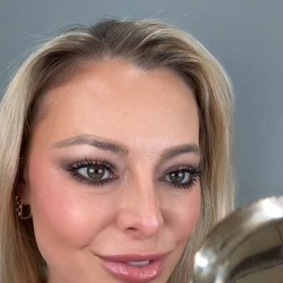 cristylee447's profile picture. 