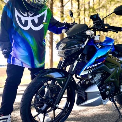 yuke_peke's profile picture. バイク ごはん おやつ垢