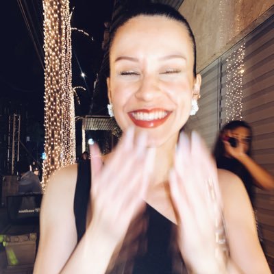 palomavelotto's profile picture. karma’s a relaxing thought, aren’t you envious that for you it’s not?