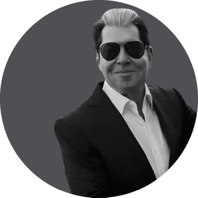 DOM_FADDA's profile picture. Owner of Paddy Snakes- 
Check Out MY T Shirt Shop-  
Advocate Of Lifestyles• #Hamhawk• #DOMLife • #BratTrainer •#NSFW
#Weirdos• #aSs• #TwitterCloutMatters🍀