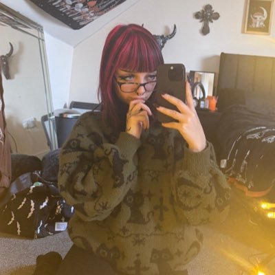 klasinalice's profile picture. test your courage — DM me