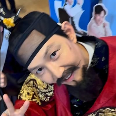 pbandjae4's profile picture. Mostly Jung-Jae