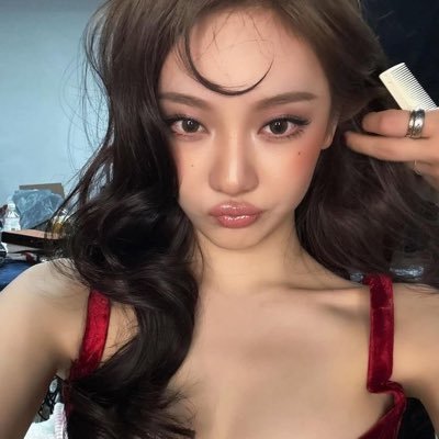 idolrby's profile picture. winning the idgaf war