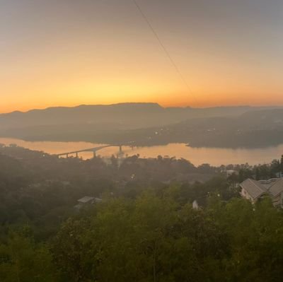 PoliticalS26096's profile picture. 🇮🇳 Political Satirist |Chai, memes & savage roasts | No party, only parody 😂