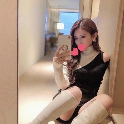 Ancestress75642's profile picture. OL👩‍💼 ／29歳 パンストを毎日履き通勤👠 パンスト、脚フェチ、ナプキン好きな方へ❤️