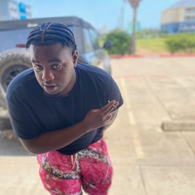 2_ReeseL's profile picture. Sports Betr Gamble Machine 🎰 Choosing Has A Fee🏧