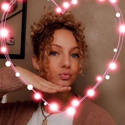 iamcharlotte415's profile picture. Strength doesn't come from what you can do, but from what you can overcome.