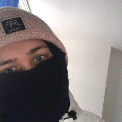 nonameVS12's profile picture. всему есть предел