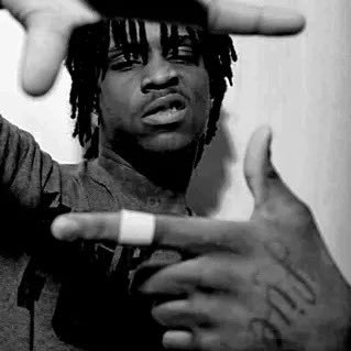 CruxDesignz's profile picture. Graphics & Photography Editor • DMs Open