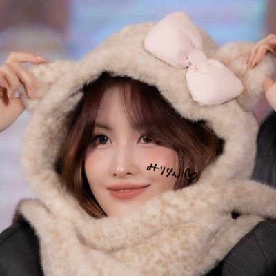 momomelo_dy's profile picture. ꧦ𐅁𐀸𐋠𛰙᭜𖫴𖫰𖫱𖫳𖫲𖫲𖫳𖫴𖫰𖫱꛰ﯩᩝ︪᭜𖫴𖫰𖫱𖫳𖫲𖫲𖫳𖫴𖫰𖫱꛰ީᩝ𛰚っ ≡ ⋆₊ ⊹.☽༊˚★∻ 모모 ✰⋆｡:ﾟ･*☽:ﾟ