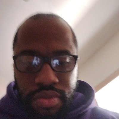 EverlynSine0's profile picture. Live Your Best Life