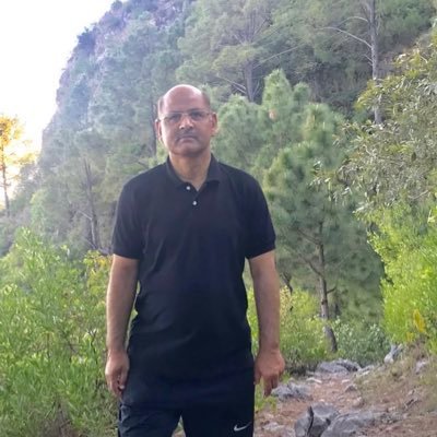 A_L_Maan's profile picture. اُن کا منگتا ہُوں جومنگتا نہیں ہونے دیتے صلی اللہ علیہ وسلم۔ 💚