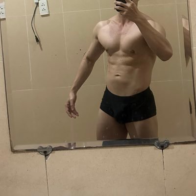 ThnhNguyen20's profile picture. ?????