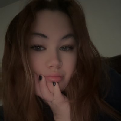 brittanylandryy's profile picture. CJM💍 ERM👼🏻DogMomma🐶Owner of Ellie & Ink Studio👩🏼‍💻