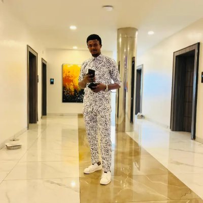 james336Dominio's profile picture. Never walk alone 
Am a lover of football 
Real estate sales personnel and a medical sales representative