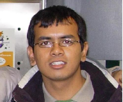 Software Engineer, works on cutting edge mobile technology,  like to travel, like Indian/Asian food (Veg)