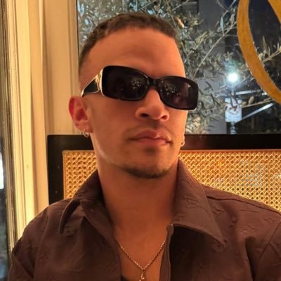 TalentInMyHips's profile picture. Ricky Saints fan account ᯓ Texan born and raised in New Orleans. Fashion sense that would make a millionaire blush & looks to die for? Your Dad says hi 💋