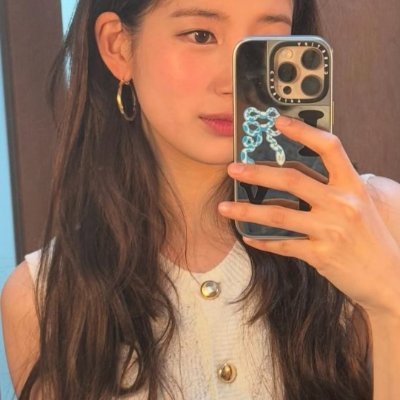 deejasays's profile picture. 