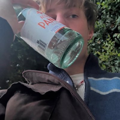 twiflgab's profile picture. don’t you compromise