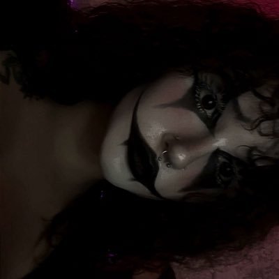 DosiaUwUMeow's profile picture. 