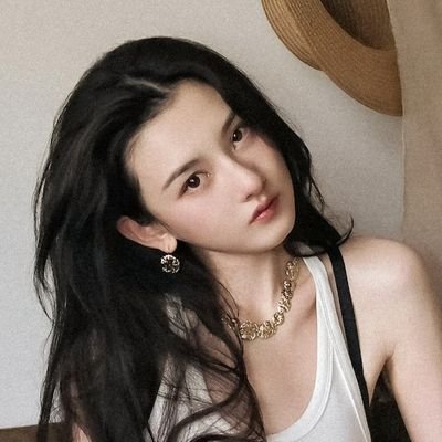 aienvu's profile picture. 𝒎𝒐𝒔𝒕𝒍𝒚 𝒄𝒅𝒓𝒂𝒎𝒂, mainly talking about my faves actor & actress ♡₊˚ 🦢・₊✧ 📺: #LoveOnTheTurquoiseLand