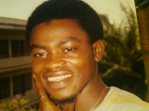 akanbiz's profile picture. cool, God fearing, and gent2.