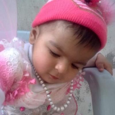 asima_shahzad's profile picture. 