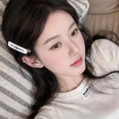 miibookzip's profile picture. 