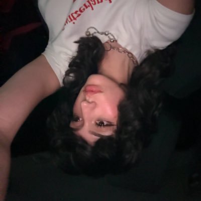 bugeyezzz's profile picture. 22 :p || $10 dm fee cashapp: $jesssr77