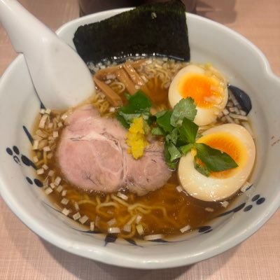 evekagu's profile picture. きさま！見ているなッ！🫵