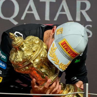 itshannah432's profile picture. 4 14 | LUFC